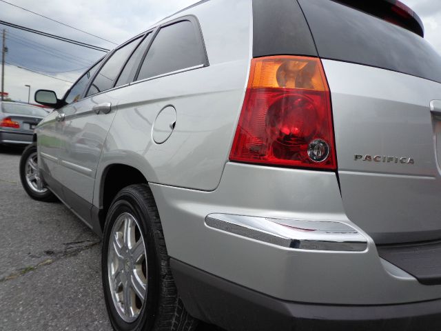 Chrysler Pacifica 2004 photo 9