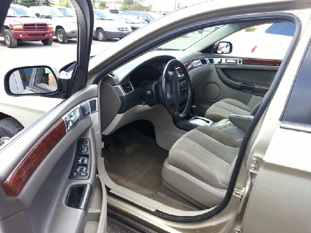 Chrysler Pacifica 2004 photo 2