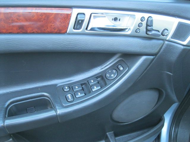 Chrysler Pacifica 2004 photo 19