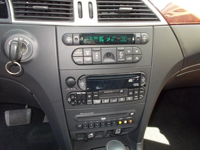 Chrysler Pacifica 2004 photo 5