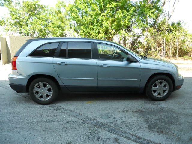 Chrysler Pacifica 2004 photo 13