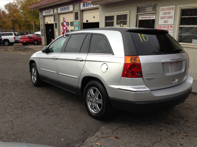 Chrysler Pacifica 2004 photo 3
