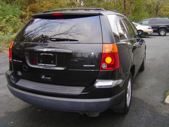Chrysler Pacifica 2004 photo 1