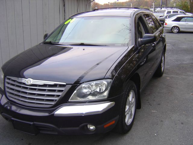Chrysler Pacifica 2004 photo 2