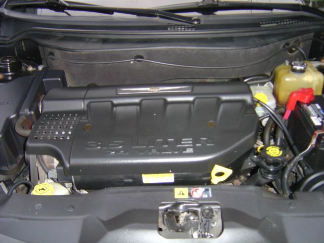 Chrysler Pacifica 2004 photo 3