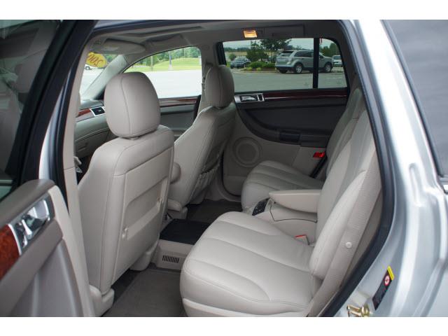 Chrysler Pacifica 2004 photo 8