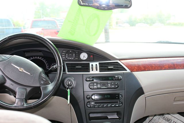 Chrysler Pacifica 2004 photo 4