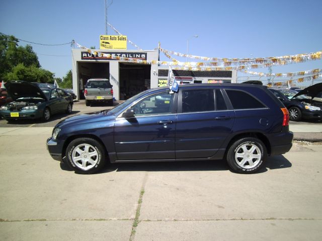 Chrysler Pacifica 2004 photo 3