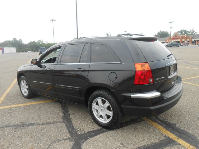 Chrysler Pacifica 2004 photo 3