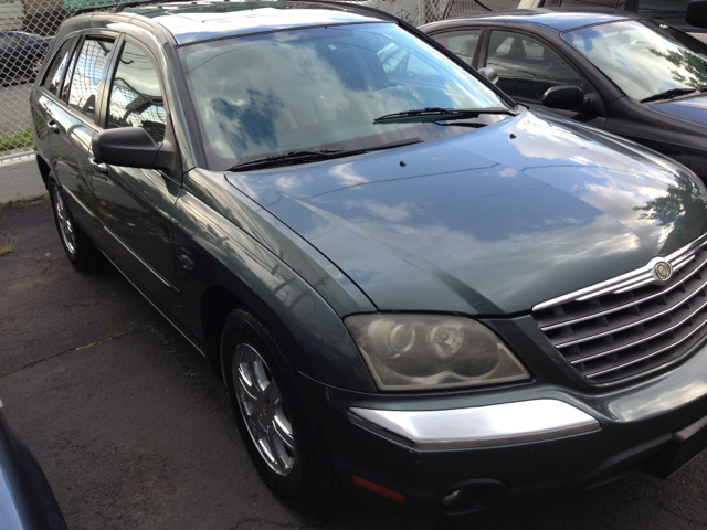 Chrysler Pacifica 2004 photo 2