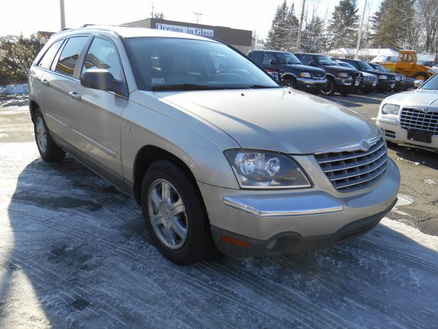 Chrysler Pacifica 2005 photo 3