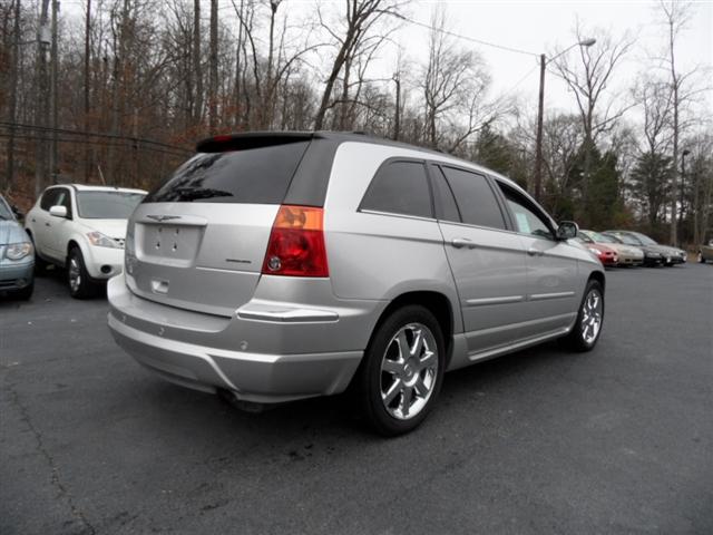 Chrysler Pacifica 2005 photo 3