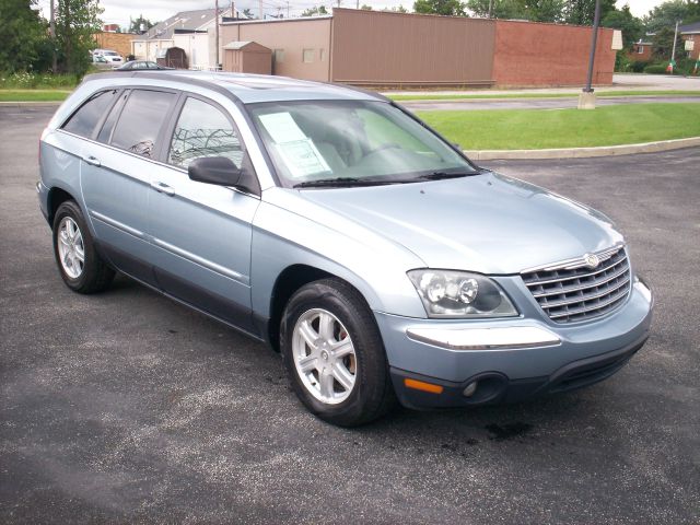 Chrysler Pacifica 2005 photo 3