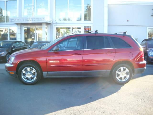 Chrysler Pacifica 2005 photo 3