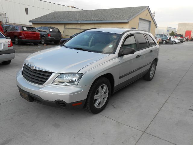 Chrysler Pacifica 2005 photo 3
