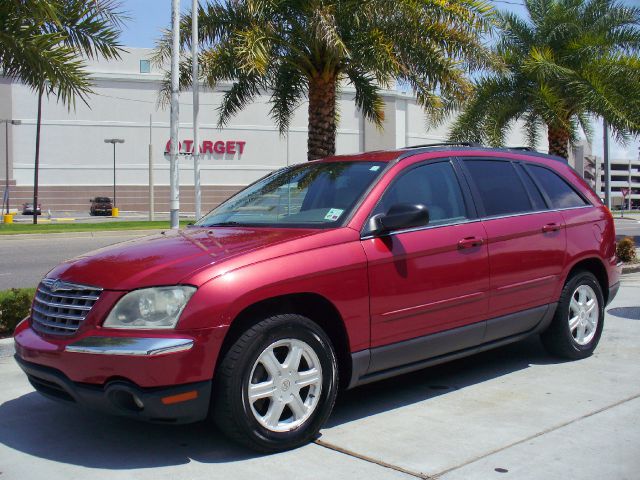 Chrysler Pacifica 2005 photo 3