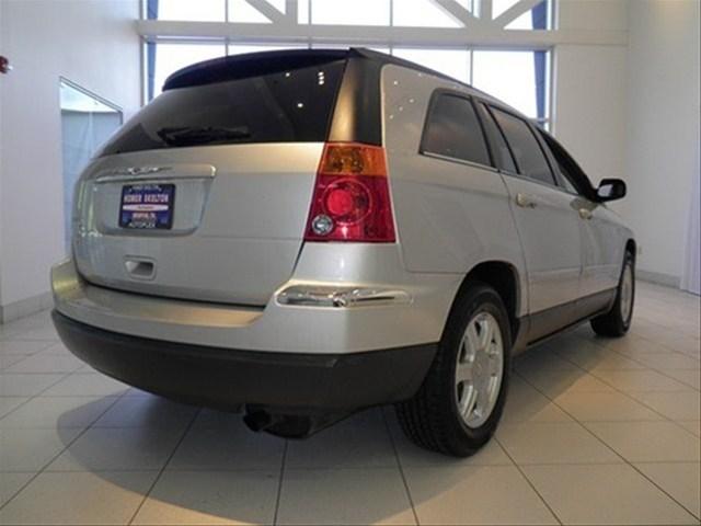 Chrysler Pacifica 2005 photo 5