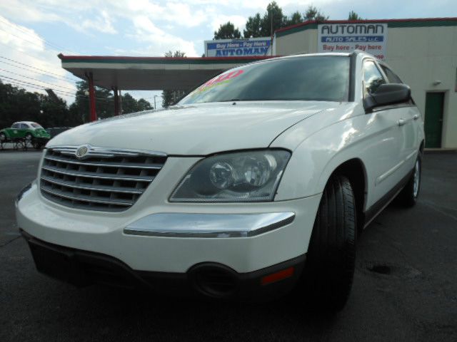 Chrysler Pacifica 2005 photo 2