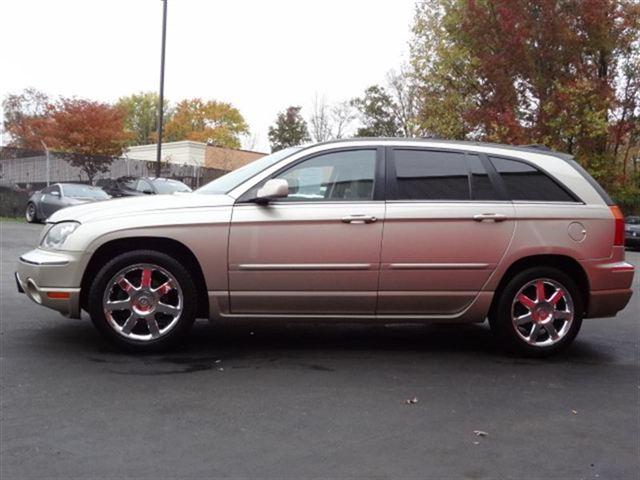 Chrysler Pacifica 2005 photo 3