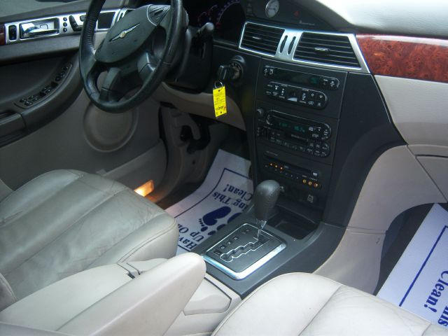 Chrysler Pacifica 2005 photo 1