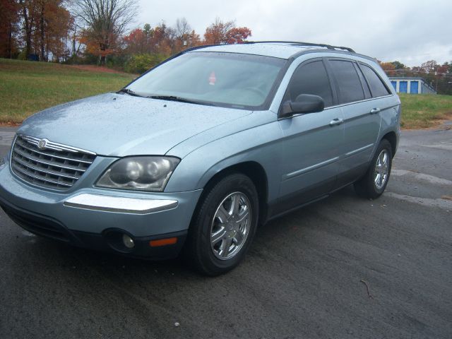 Chrysler Pacifica 2005 photo 3