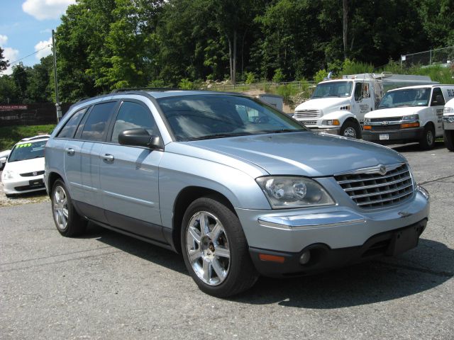 Chrysler Pacifica 2005 photo 3