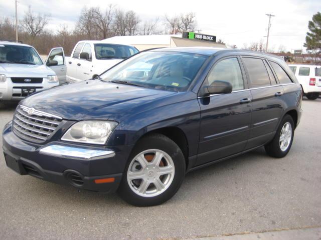 Chrysler Pacifica 2005 photo 1