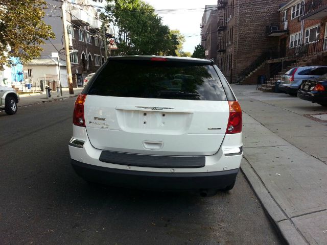 Chrysler Pacifica 2005 photo 3