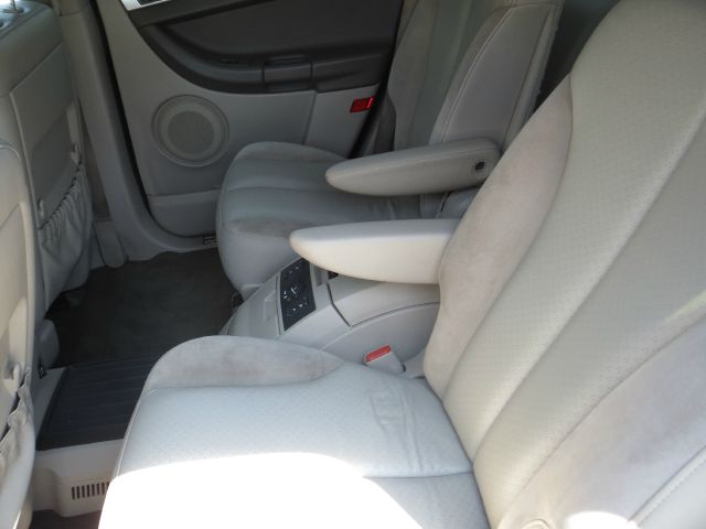 Chrysler Pacifica 2005 photo 3