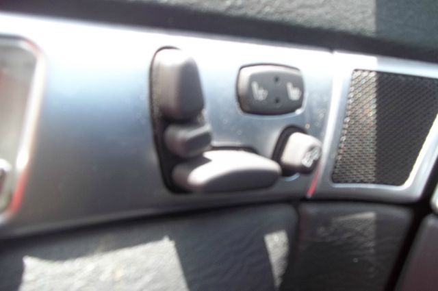 Chrysler Pacifica 2005 photo 3