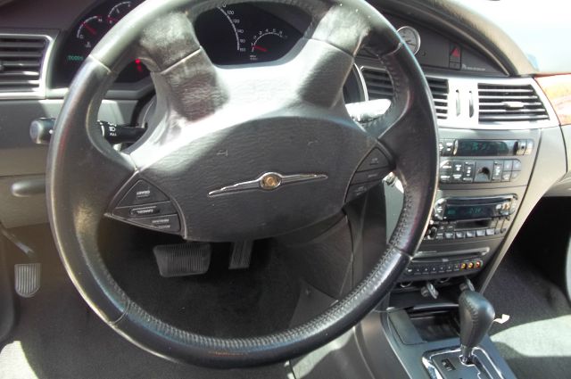 Chrysler Pacifica 2005 photo 9