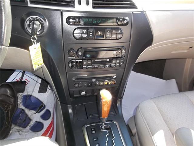 Chrysler Pacifica 2005 photo 4