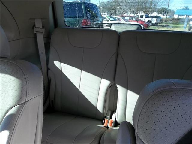 Chrysler Pacifica 2005 photo 8