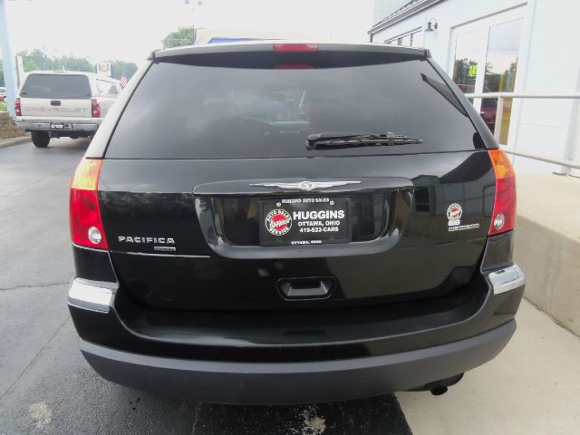 Chrysler Pacifica 2005 photo 4