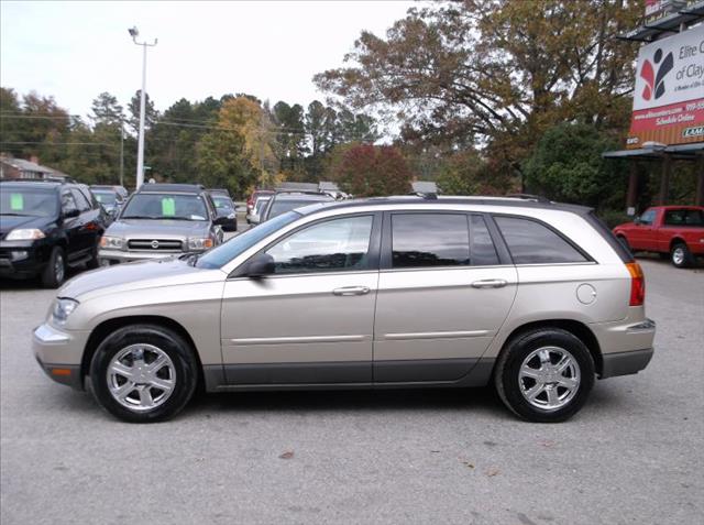 Chrysler Pacifica 2005 photo 1