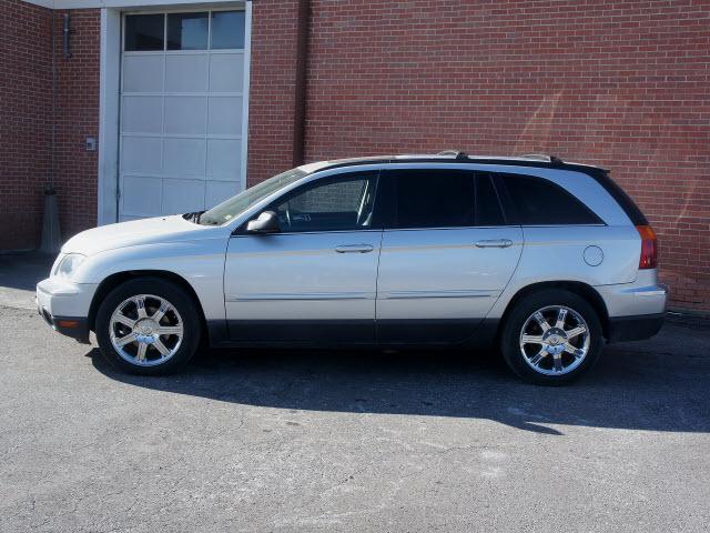 Chrysler Pacifica 2005 photo 1