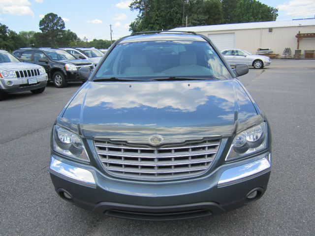 Chrysler Pacifica 2005 photo 3