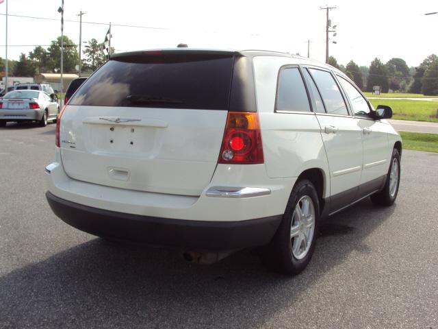 Chrysler Pacifica 2005 photo 3