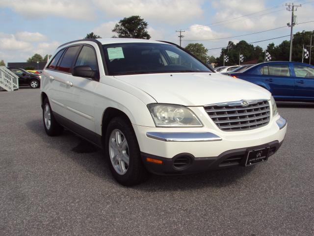 Chrysler Pacifica 2005 photo 4