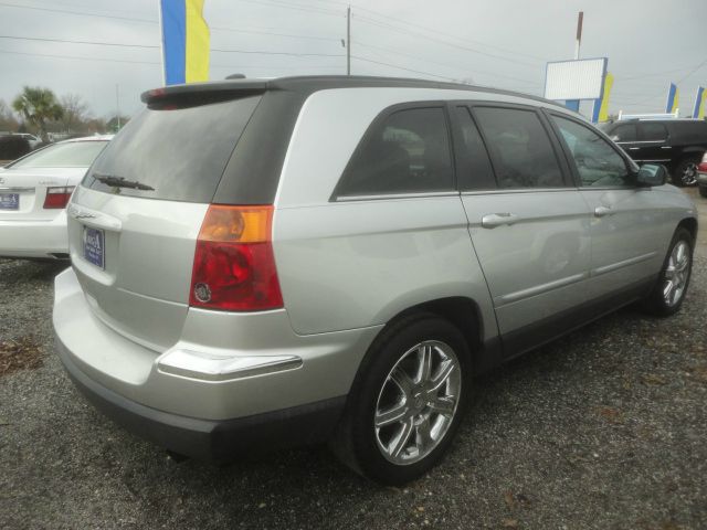 Chrysler Pacifica 2005 photo 3