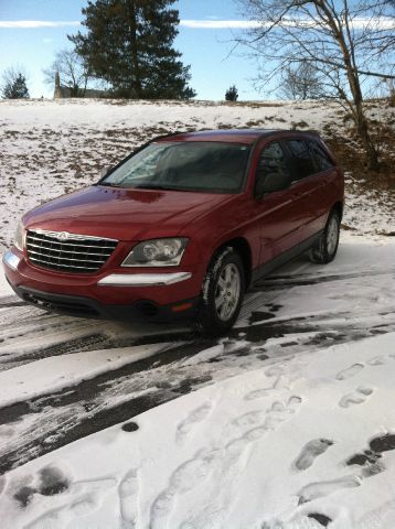 Chrysler Pacifica 2006 photo 2