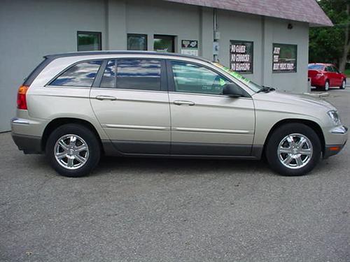 Chrysler Pacifica 2006 photo 2
