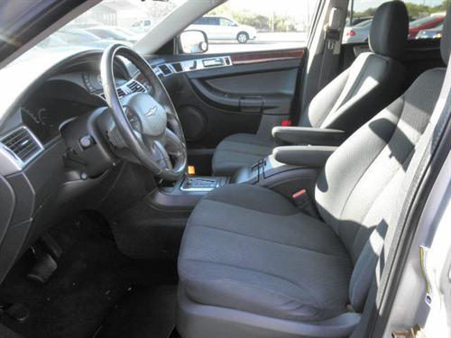 Chrysler Pacifica 2006 photo 3