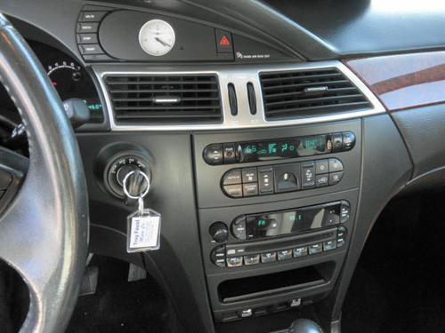 Chrysler Pacifica 2006 photo 4