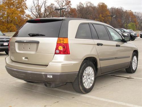 Chrysler Pacifica 2006 photo 2