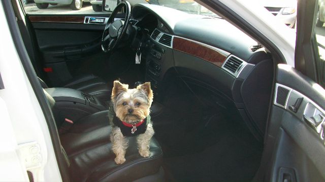 Chrysler Pacifica 2006 photo 2