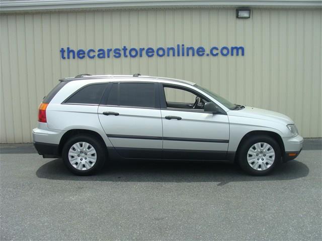 Chrysler Pacifica 2006 photo 2