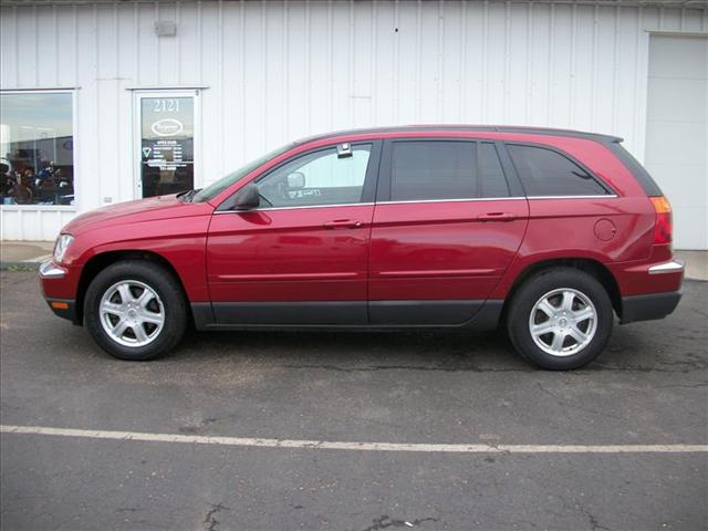 Chrysler Pacifica 2006 photo 2