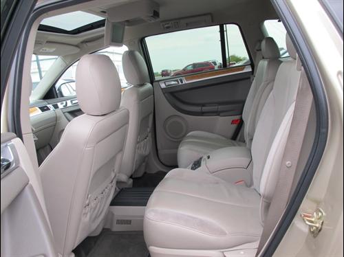 Chrysler Pacifica 2006 photo 2