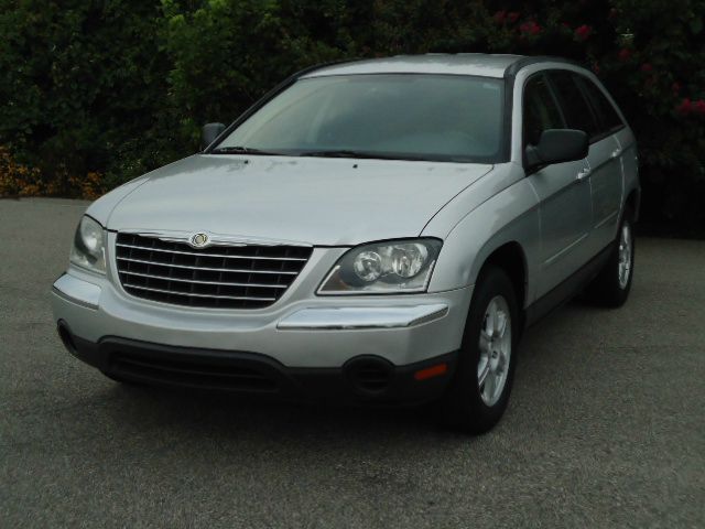 Chrysler Pacifica 2006 photo 2